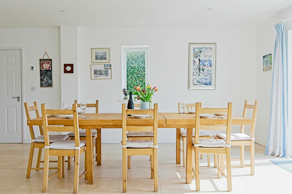 Dining for Eight