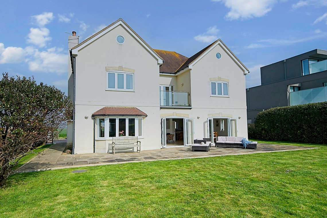 Sunny House